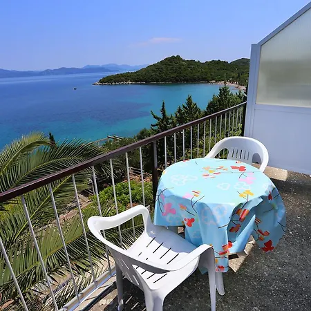 258a Apartamento Trpanj